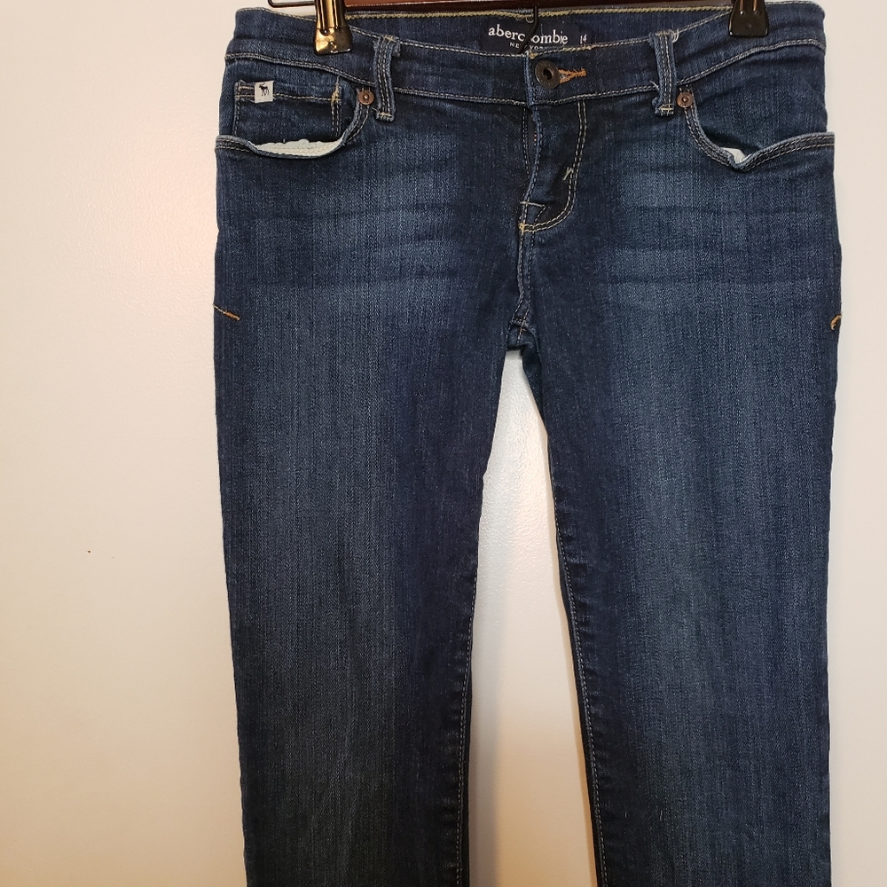 Abercrombie Stretch Jean - Picture 2 of 6